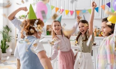 Kız Çocuğu Parti Malzemeleri