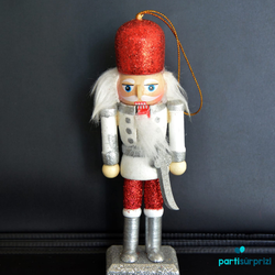 Kurşun Asker Fındıkkıran Kılıçlı 13 cm - Parti Sürprizi